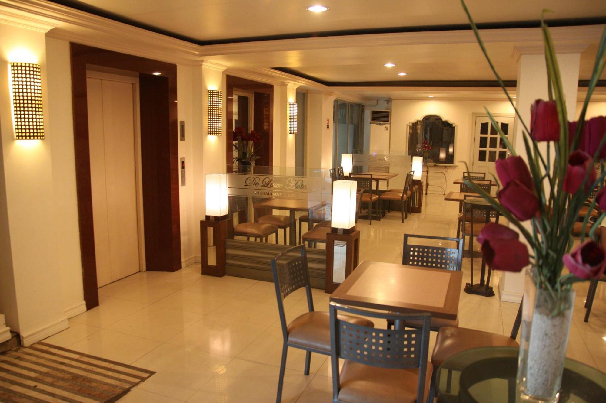 De Luxe Hotel Cagayan de Oro Kültér fotó